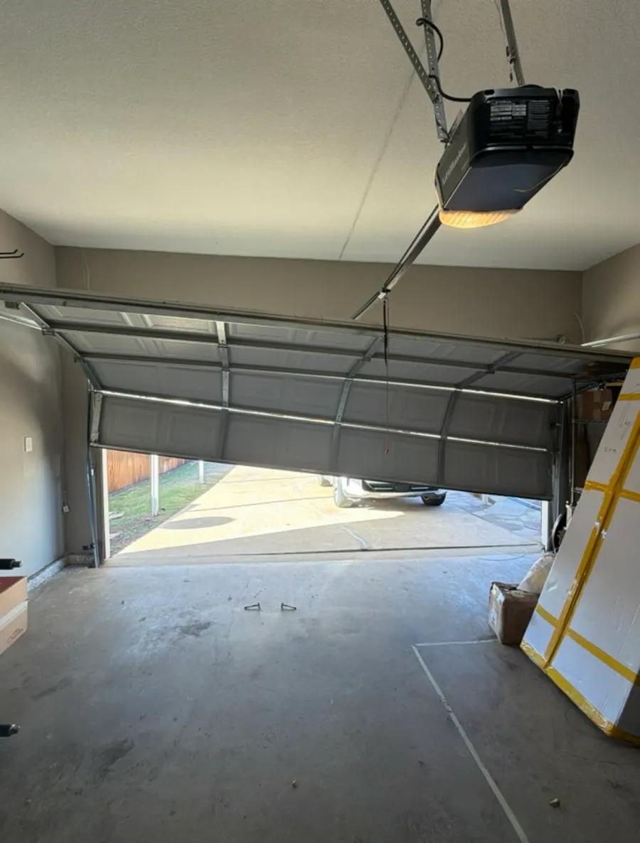 Fixing door off-track in Dallas-Fort Worth