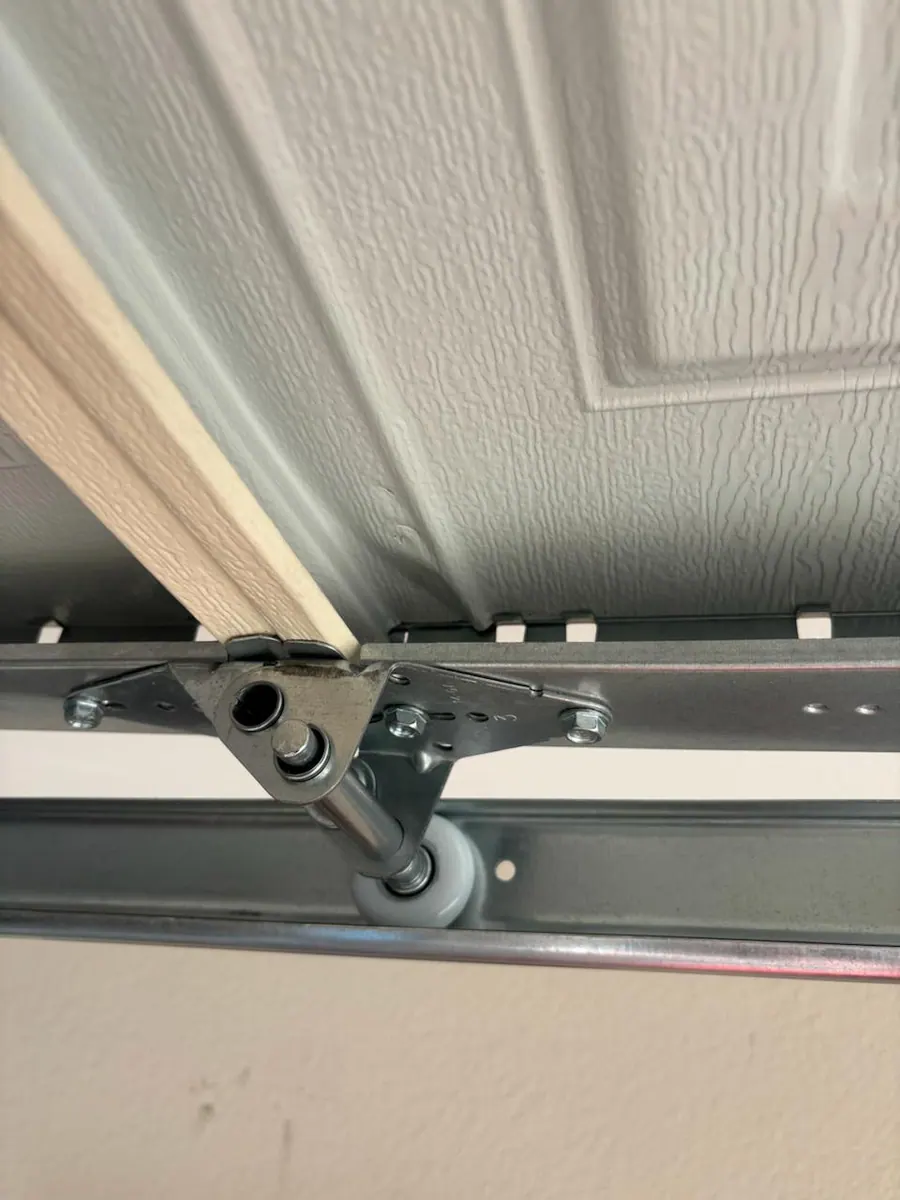 Garage door roller repair in Dallas-Fort Worth